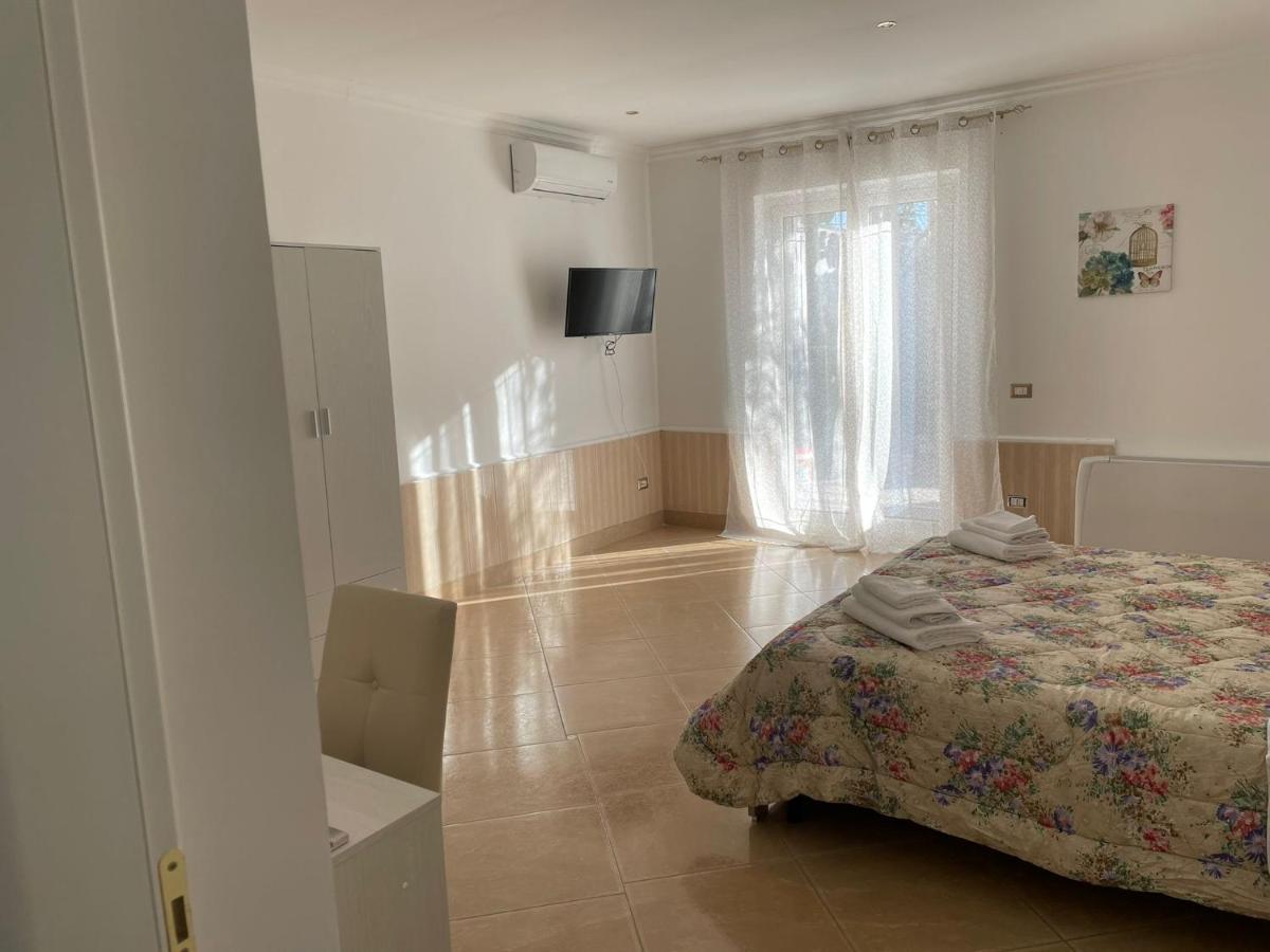 Corte Vena Bed & Breakfast Bianco Exterior photo